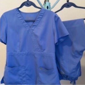 (2-piece set) Grey’s Anatomy LARGE Ceil Blue Scrub Set